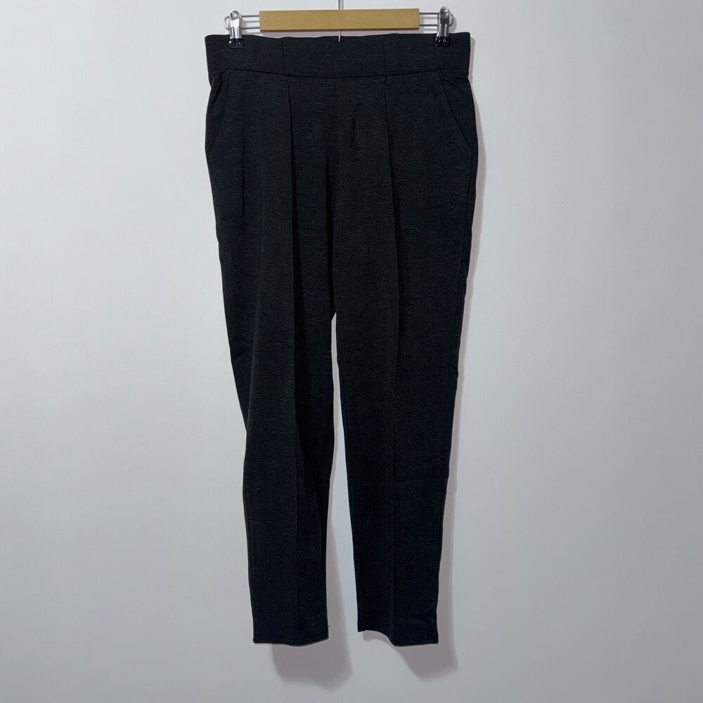 Kirkland Signature Ladies’ black dress Pants size 
Small